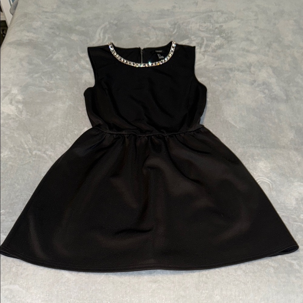 Elegant Black Dress